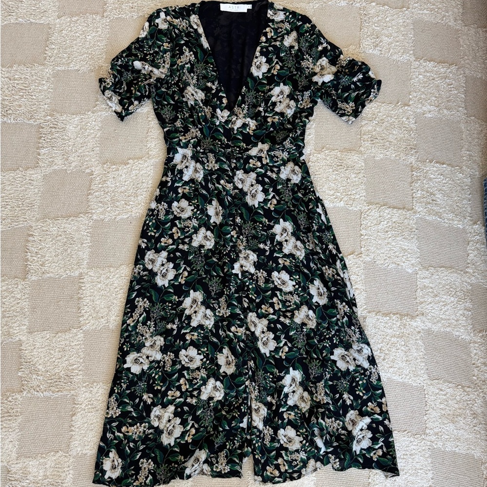 Astr Black Floral Midi Dress